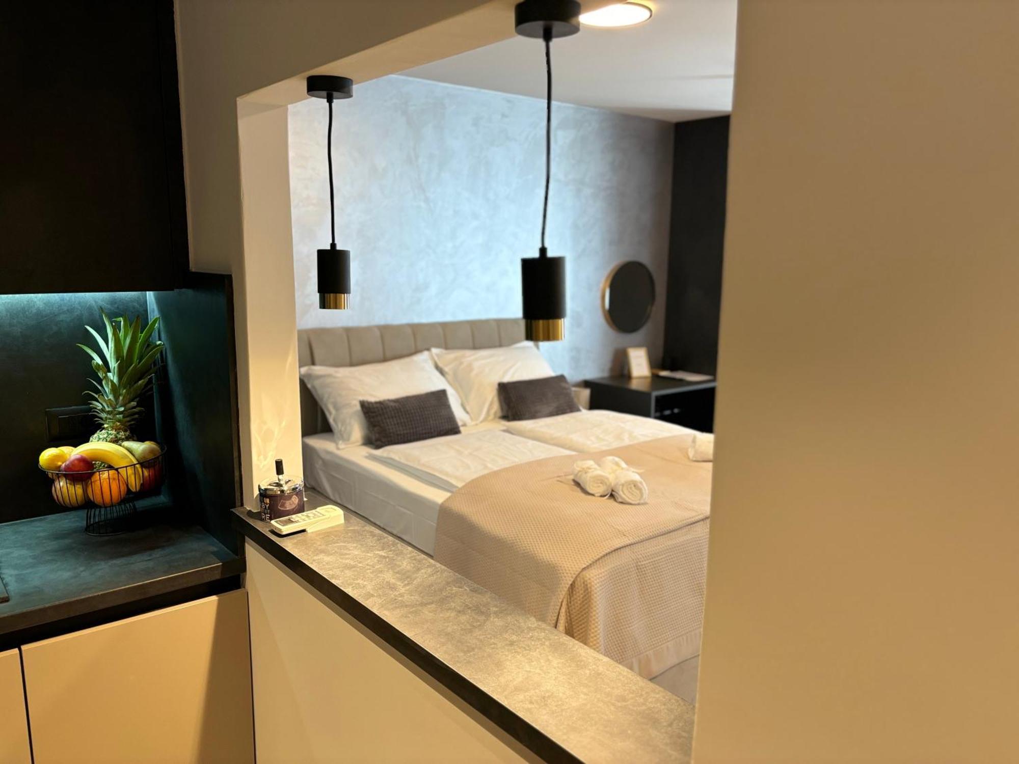 Studio Apartman Versi Old Town Zadar Buitenkant foto