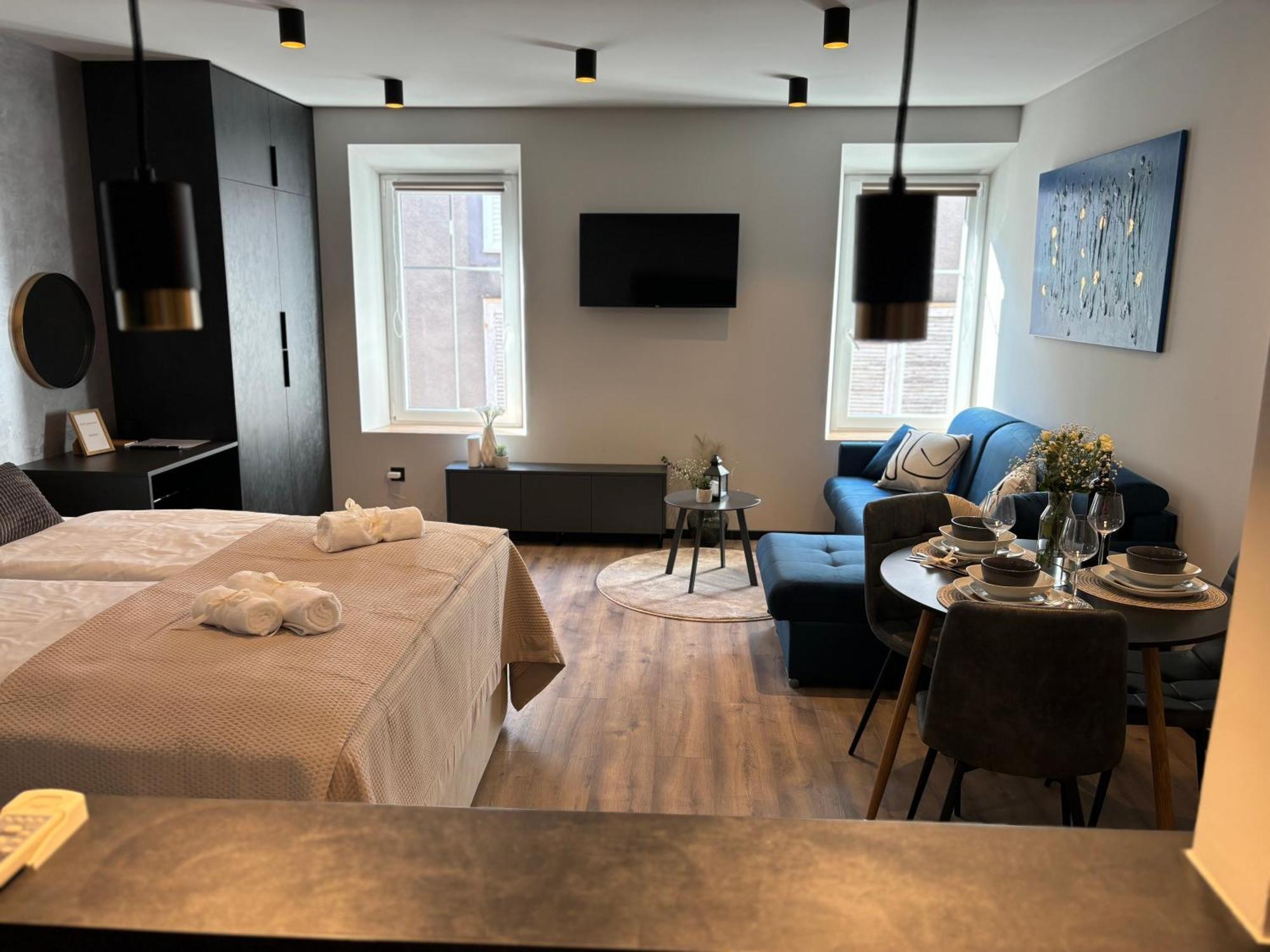 Studio Apartman Versi Old Town Zadar Buitenkant foto